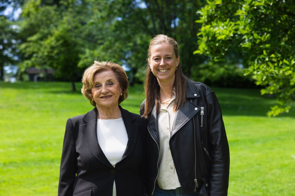 MOE-stiftelsens ordförande Madeleine Olsson Eriksson och Lotta Schelin, en av grundarna av Damerna Först